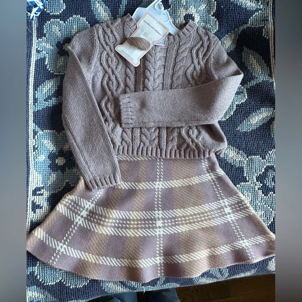 cupcakes & cashmere adorable piece